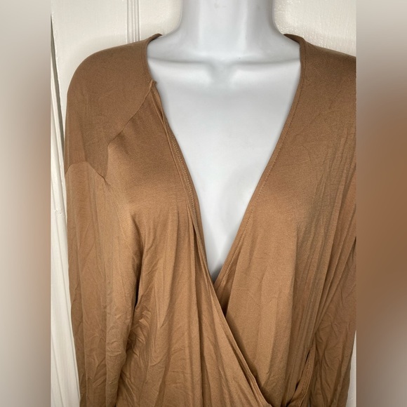 UNIVERSAL STANDARD NWT Nordstrom Brown Draped Long Sleeve Top - Picture 2 of 8